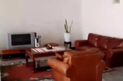 Luxury 3-Bedroom Apartment for Sale – Prime Location Near Haile Garment, AU Main Road
