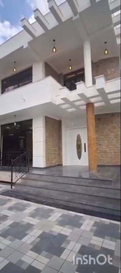🏡 Urgent Sale! Luxurious G+1 Home with G+2 Service in Ayat Compound – 500 sqm 🏡✨