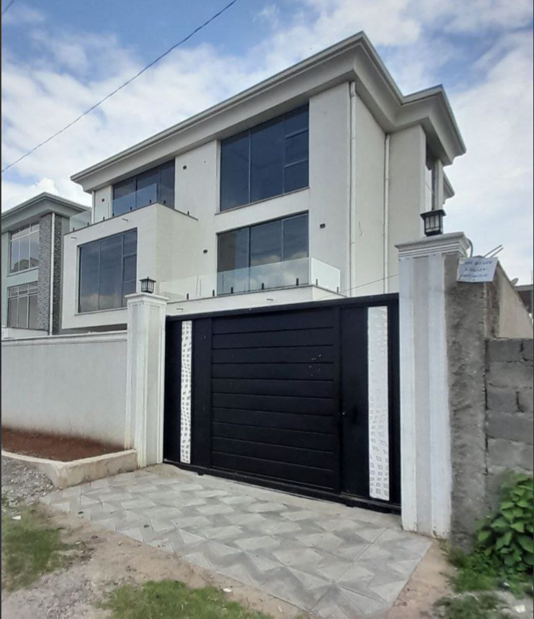 🚨 Urgent Sale – G+2 Luxury Home with Bank Loan in Ayat 🚨