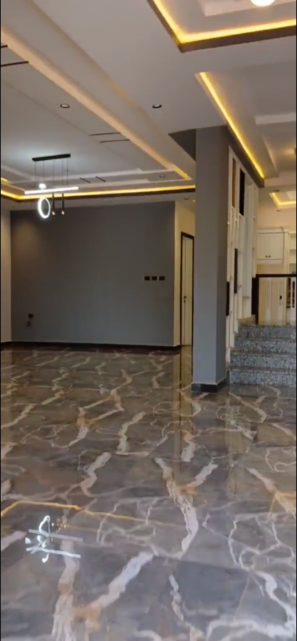 🏡 Beautiful G+2 Home for Sale in CMC – Prime Residential Location!